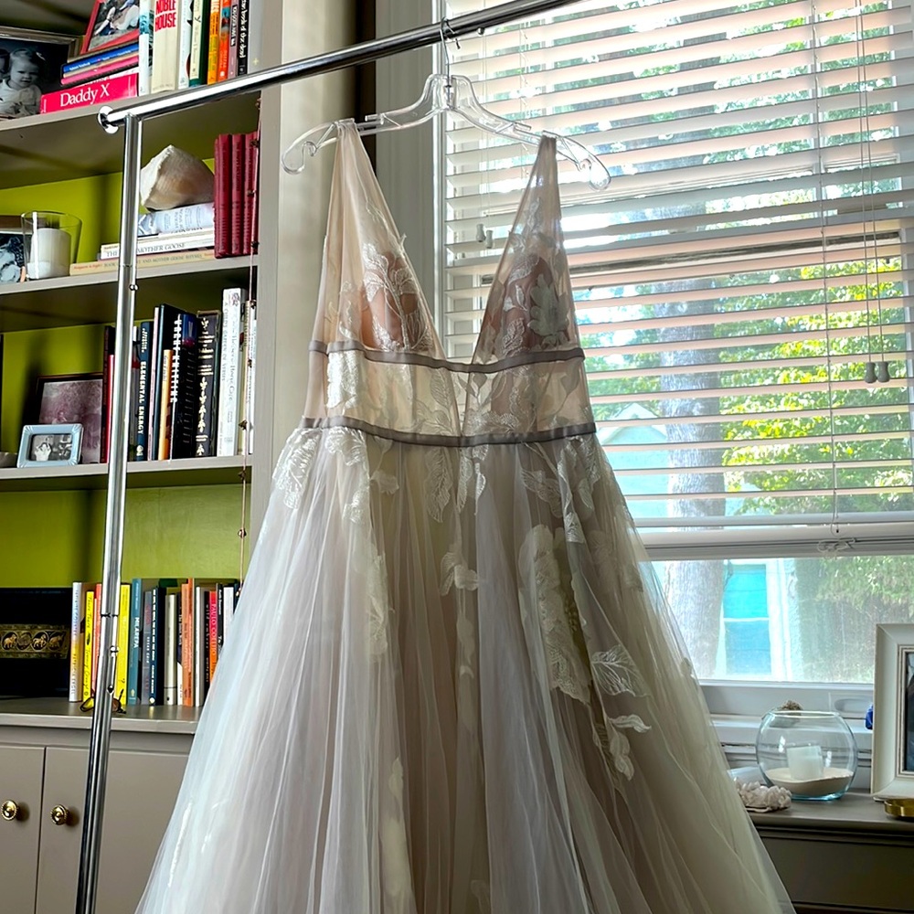 NWT BHLDN Hearst Gown (Willowby by Watters)
